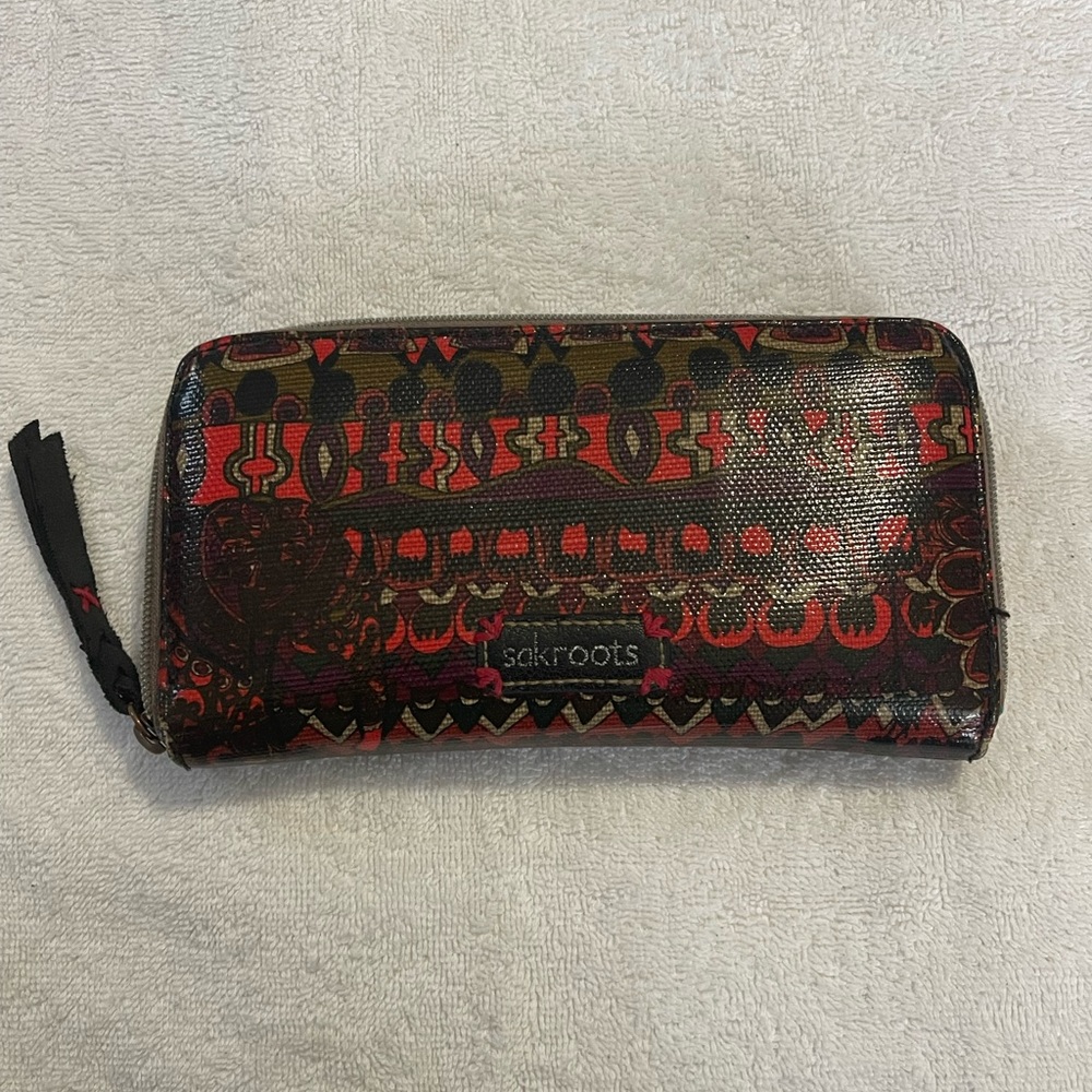 Sakroots Wallet . Very Nice. Like New! 6” x 4”
